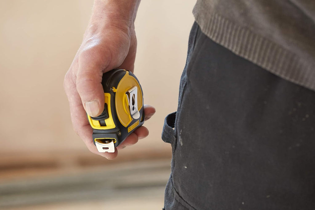 STANLEY 8m/26ft Tylon Tape Measure with TRU-ZERO Anchor Hook, Retractable, High Visibility Tape Measure, 8m x 25mm, 0-30-656